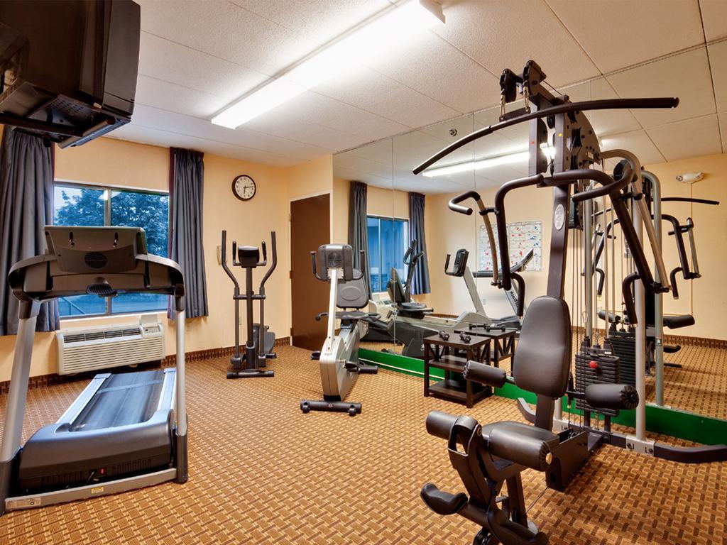 Baymont By Wyndham East Windsor Bradley Airport Hotell Eksteriør bilde